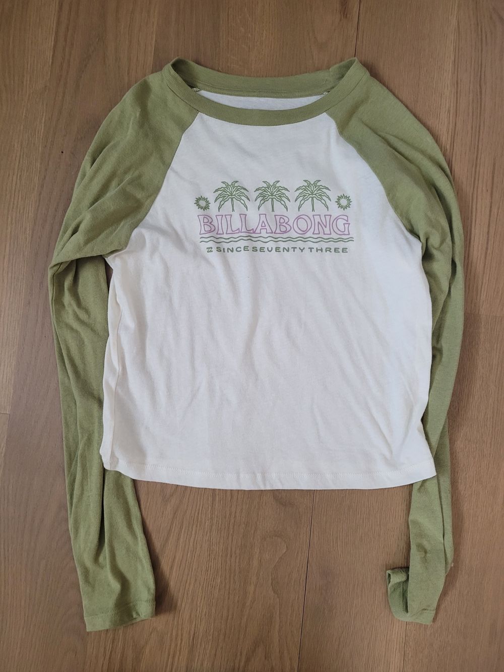 Billabong Olive Green & White Palm Raglan Tee NWOT